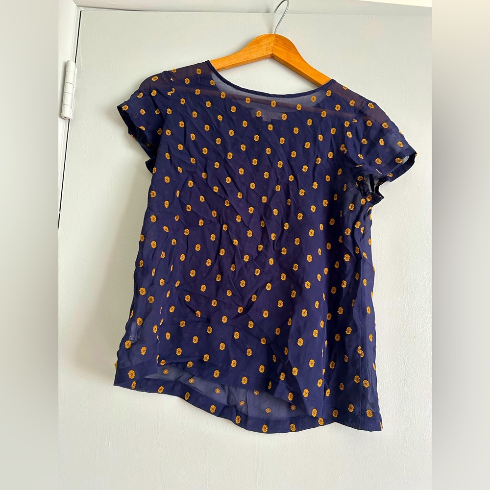 LOFT by Ann Taylor sheer jacquard blue and gold silk short sleeve top size PM